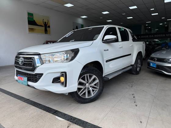 TOYOTA HILUX 2.8 STD 4X4 CD 16V DIESEL 4P MANUAL TOYOTA HILUX 2.8 STD 4X4 CD 16V DIESEL 4P MANUAL